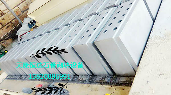 黑龙江专业石膏空心砌块设备批发